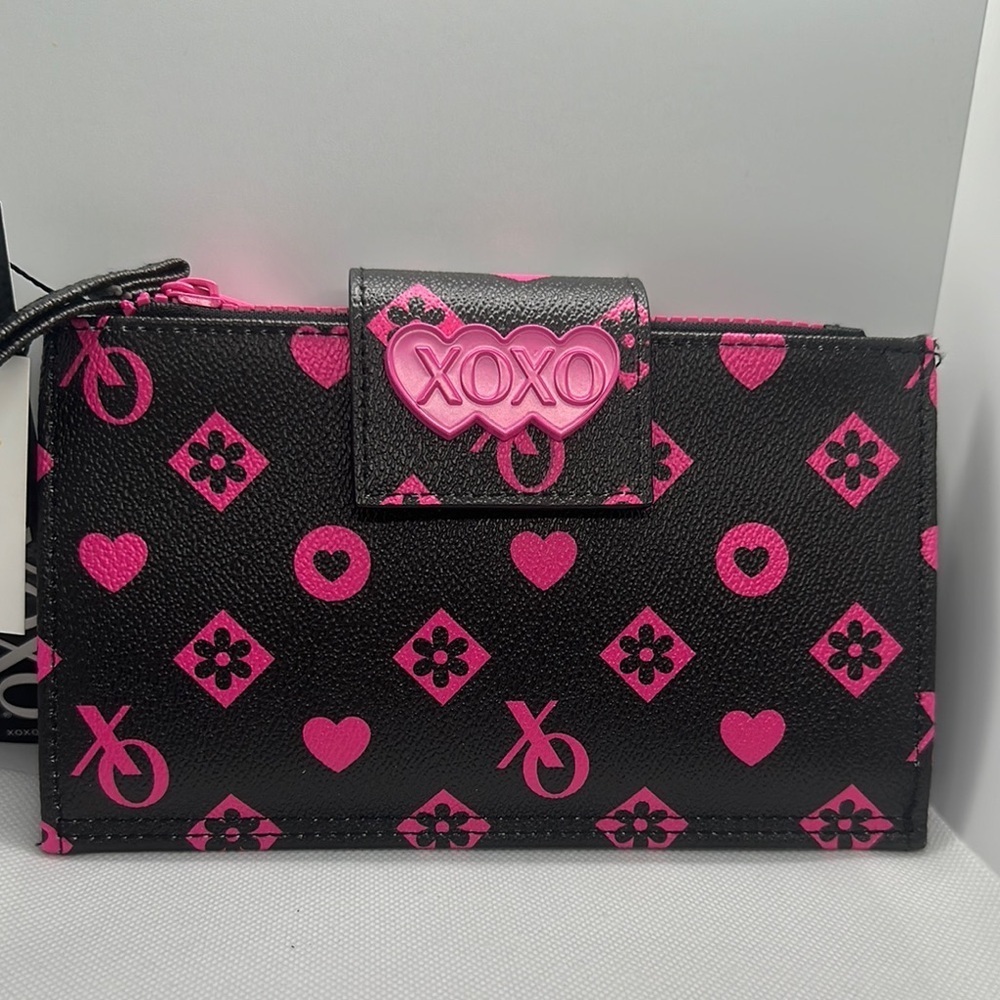 XOXO Black and Pink Geometric Wristlet Clutch - Picture 11 of 16